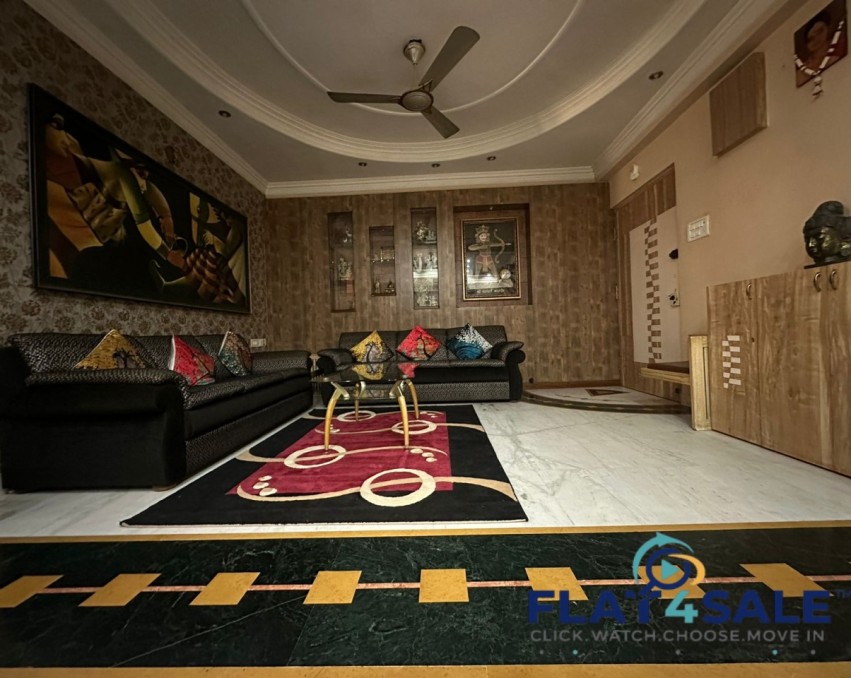 Ready-to-move Fully Furnished 3 BHK Apartment for Sale in Vaishali Apart Near Ballygunge circular rd