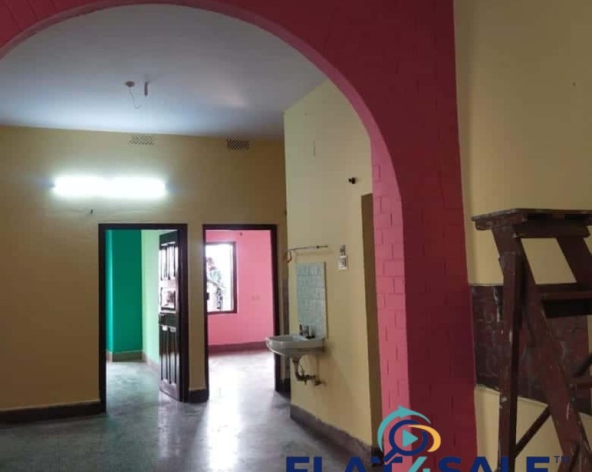 Spacious 3 BHK apartment