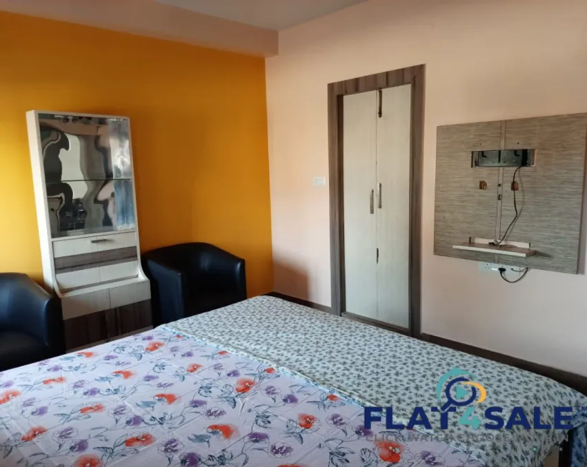 Luxurious 2-BHK fully-furnished flat for Sale in Bhubaneshwar Apartment, Palm Avenue, Kolkata
