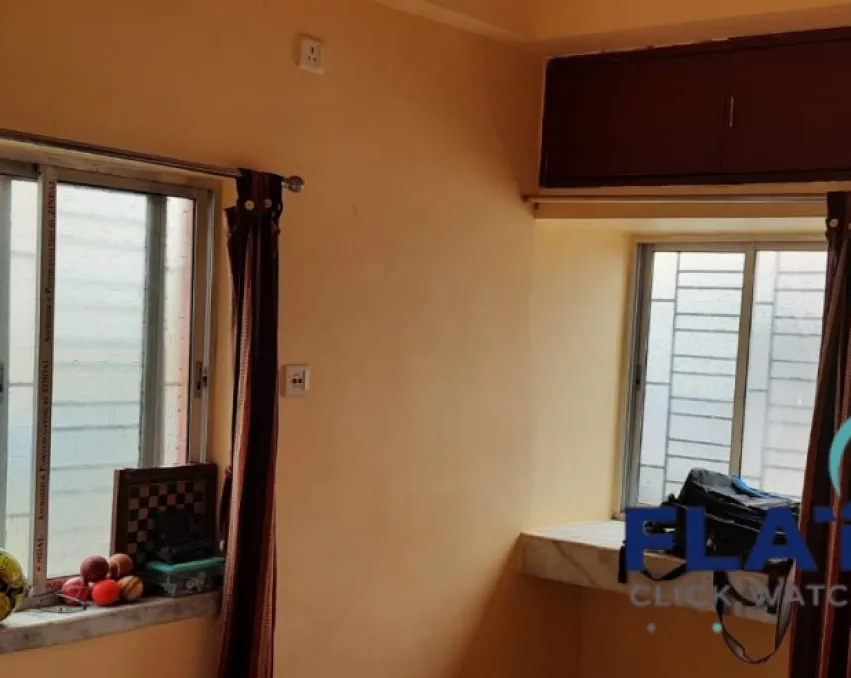 Ready To Move 4 BHK Flat | Laketown, Kolkata
